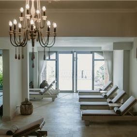 11 bedroom seafront villa with infinity pool near Budvar, sleeps 22
